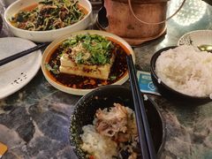 -浩海火燒雲傣家菜(芮欧百货店)