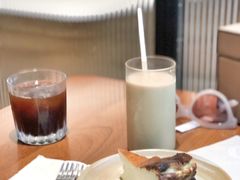 -Line 咖啡(石厦花园店)