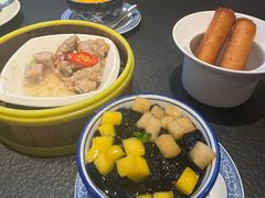 -蝴蝶里·粤菜·点心(滨江龙湖店)