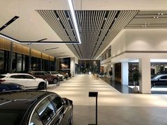-宁波宝信宝马4S店(江北日湖店)