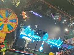 -路边边.炒菜烧烤.音乐餐厅(良乡长虹店)