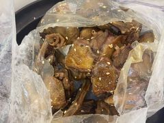 招牌盐焗乳鸽-老乡村美食农庄