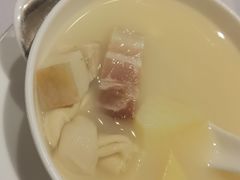 腌笃鲜-屋里厢上海菜馆