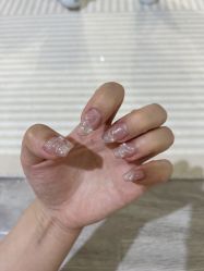 -晨·艺美甲美睫
