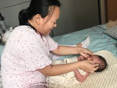 -葱妈母婴医护月嫂中心(浦东店)