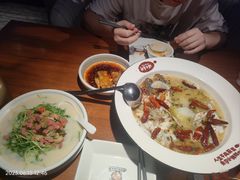 -鱼亨小鲜酸菜鱼(大信店)