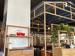 -渝信川菜 · 川味家常菜(财富购物中心店)