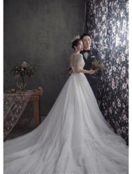 -雪中彩影婚纱摄影·微光艺术中心