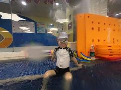 -蓝旗亲子游泳(范湖万达广场店)