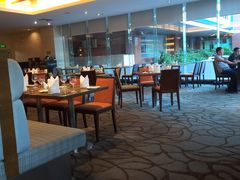 -东华假日酒店自助餐