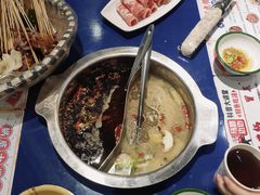 -马路边边串串香(苗栗路店)