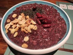 -八月美食小馆(银泰城总店)