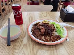 -瑞霖·隆江猪脚饭