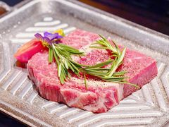 -蟹犇前•帝王蟹雪蟹(陆家嘴店)