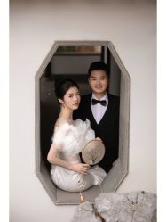 -雪中彩影婚纱摄影·微光艺术中心