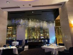 -AZUR聚(香格里拉饭店)