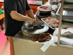 -周良天山牛杂城(天山路总店)