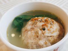 蟹粉狮子头-怡园饭店-餐厅(四望亭店)