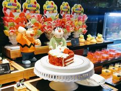 -雍容荟帝王蟹活龙虾展台自助(IFS黑金店)