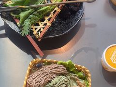 -湊湊火锅·茶憩(南京万象天地店)