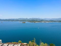 -千岛湖忆湖度假酒店(中心湖景区店)
