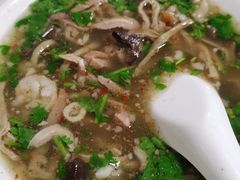 羊杂汤-清真喜兰老丁羊汤特色小吃