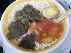 -三千粉牛肉米粉(来客茂店)