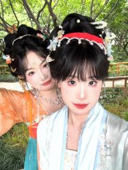 -一揽芳华汉服旗袍体验馆(拙政园店)