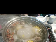 -匠心牛公馆·潮汕牛肉海鲜火锅(索菲特店)