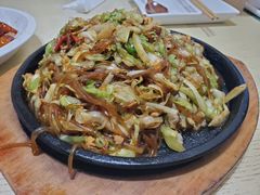 铁板粉丝高丽菜-峨嵋小镇(远洋城店)