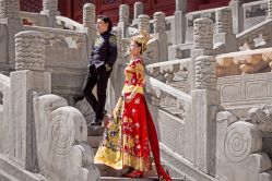 点击看大图 -LOVE SHINE婚纱·红鼎庄龙凤褂·妈妈装定制