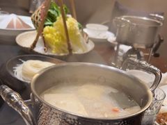 -余欢领鲜火锅(新街口店)