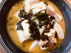 -蜜桃餐厅·伴山(湖滨商业街店)