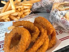 洋葱圈-The Habit Burger Grill 哈比特汉堡(世博店)