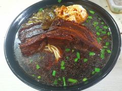 -小龙大肉面馆