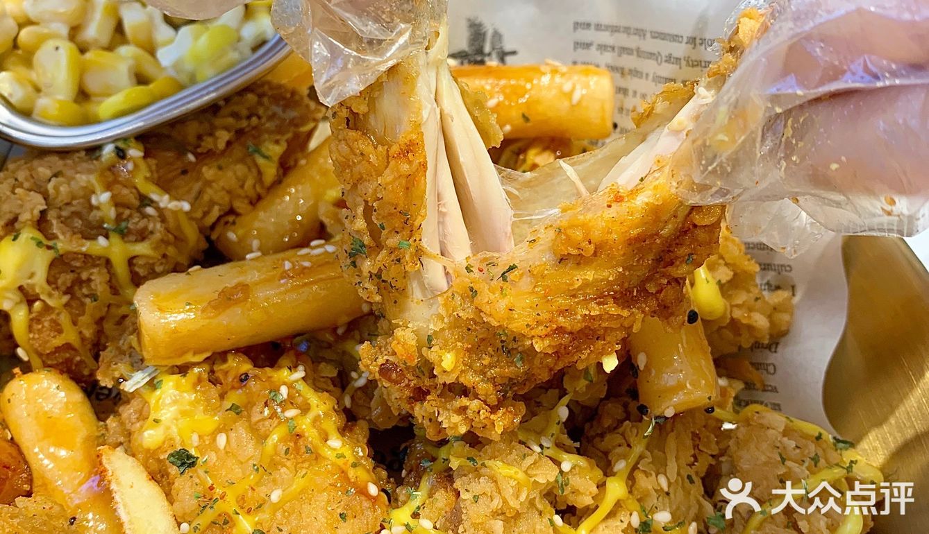 人均20‼️长沙大学城超🉑️二次元炸鸡店！绝惹