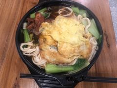 猪脚砂锅面-小义乌砂锅拉面(海事共享区店)