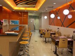 -呷哺呷哺(世贸.工三店)