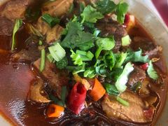 -谢老五跷脚牛肉·非遗传承店