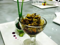 -双子楼大酒店(城开国际写字楼店)