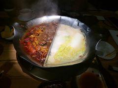 -湊湊火锅·茶憩(杭州湖滨银泰in77店)