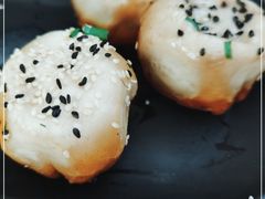 -小杨生煎(金山百联购物中心3楼店)