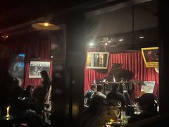 -东岸Cafe 爵士俱乐部
