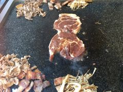 -小黑猪石板烤肉(皇冠花园店)