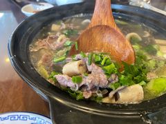 -谢老五跷脚牛肉·非遗传承店