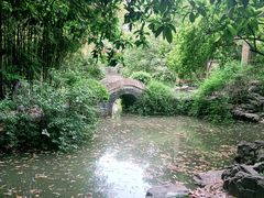 -汇龙潭
