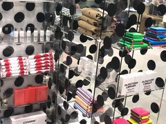 -川久保玲(大阪店)