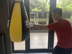 -可逸运动24小时健身