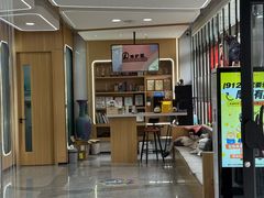 -pd派德宠物中心医院24H急重症·眼科中心·血液透析中心(嵩山北路店)