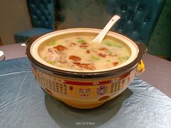 鸭架粥-名都饭店